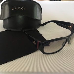 Gucci sunglasses.  2592/S BMSLF 62 12 110